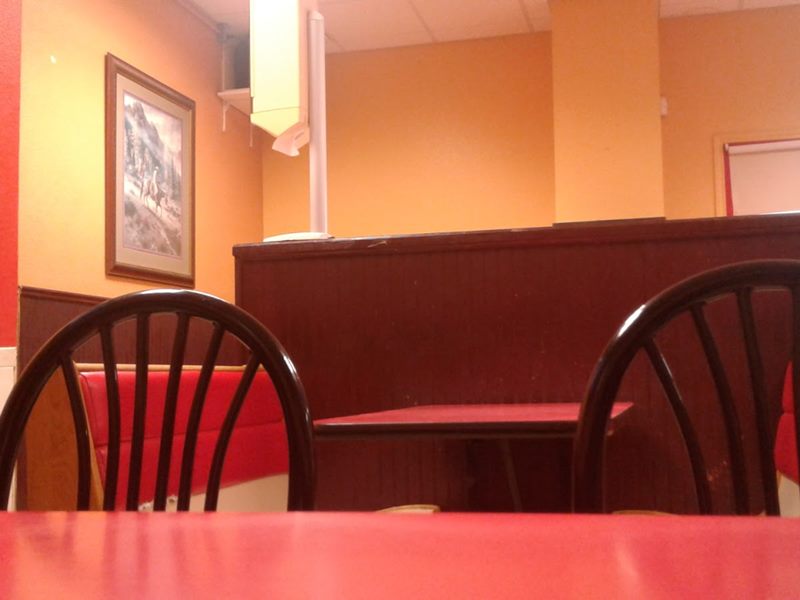 Rodee's Country Fried Chicken interior